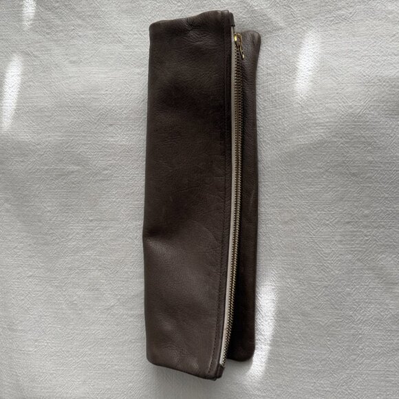 American Apparel Gray Leather Zipper Clutch - Picture 4 of 4